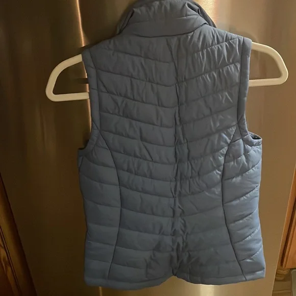 Moonlight Blue Vest ❄️ - Picture 7 of 16